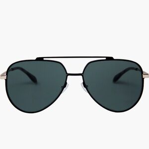 MITA SUSTAINABLE
EYEWEAR
Vizcaya 58mm
Aviator Sunglasses
Matte Black/ Green